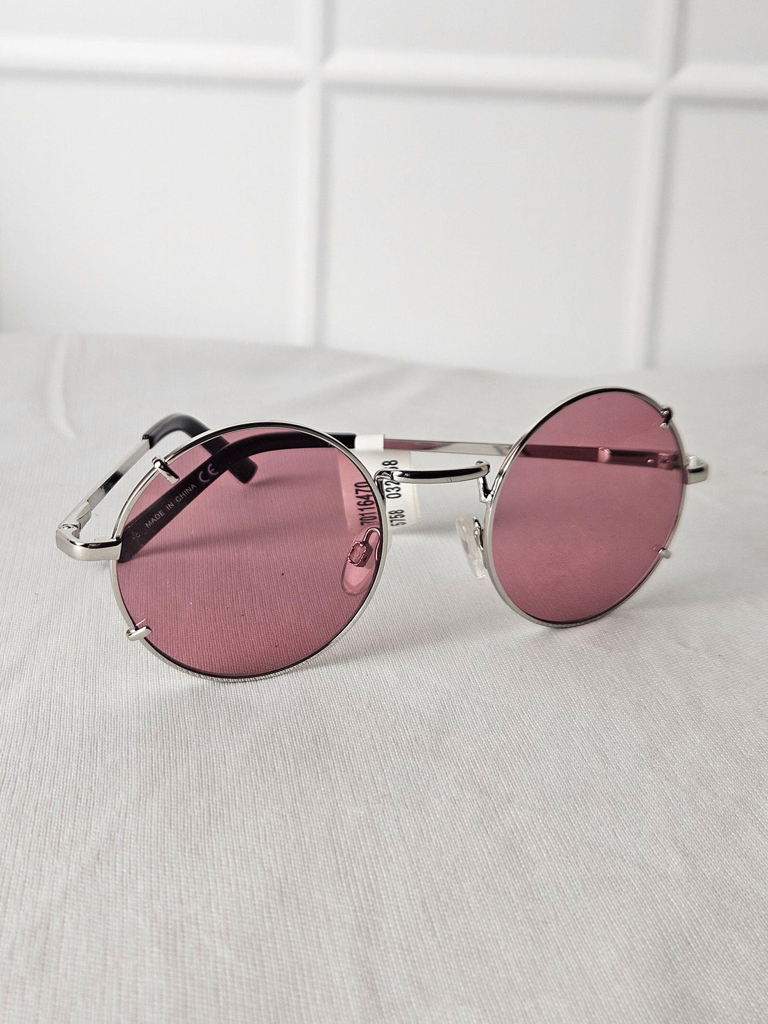 Round Lens Rimless Sunglass