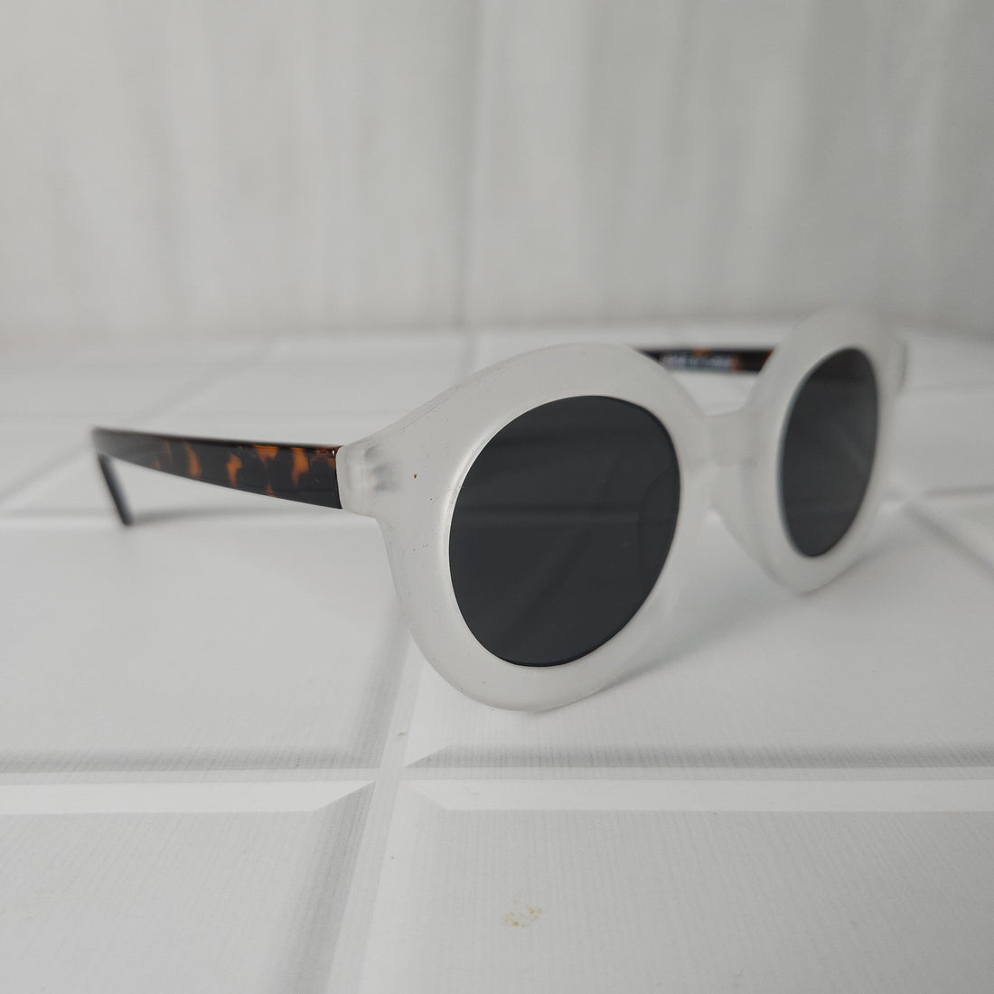 White Frame Black Lens Stylish Sunglass