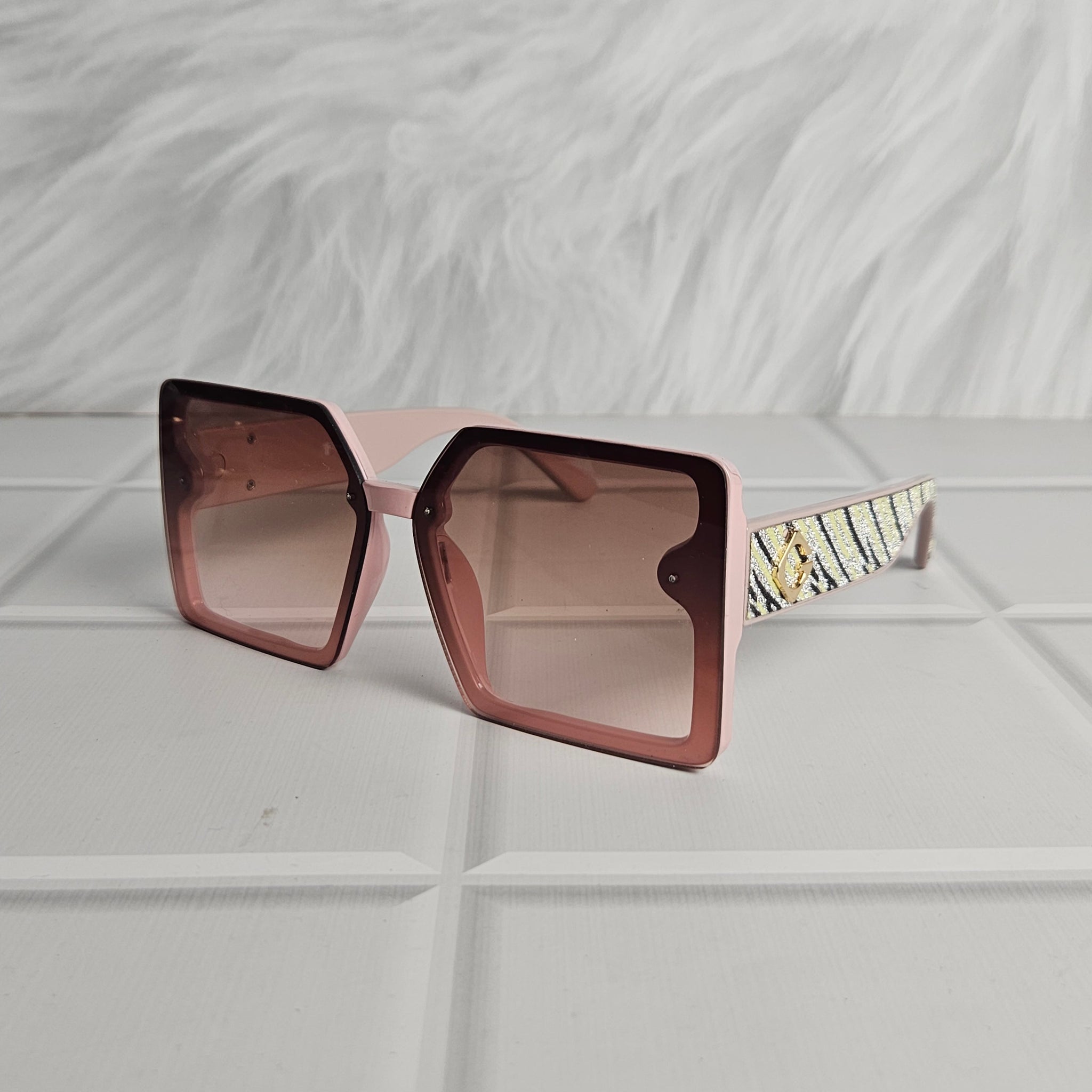 Square Frame Fashion Glasses |