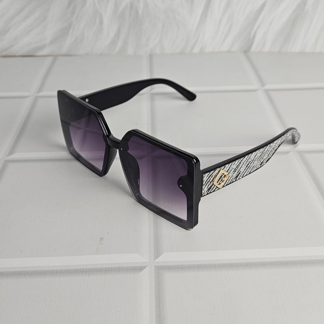 Oversized Square Sunglasses In Black